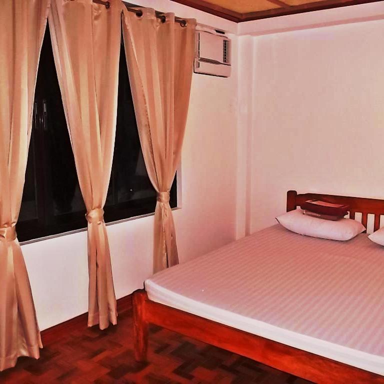 Balay De La Rama Bed & Breakfast Legazpi Kamer foto