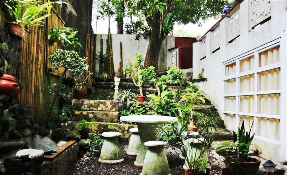Balay De La Rama Bed & Breakfast Legazpi Buitenkant foto
