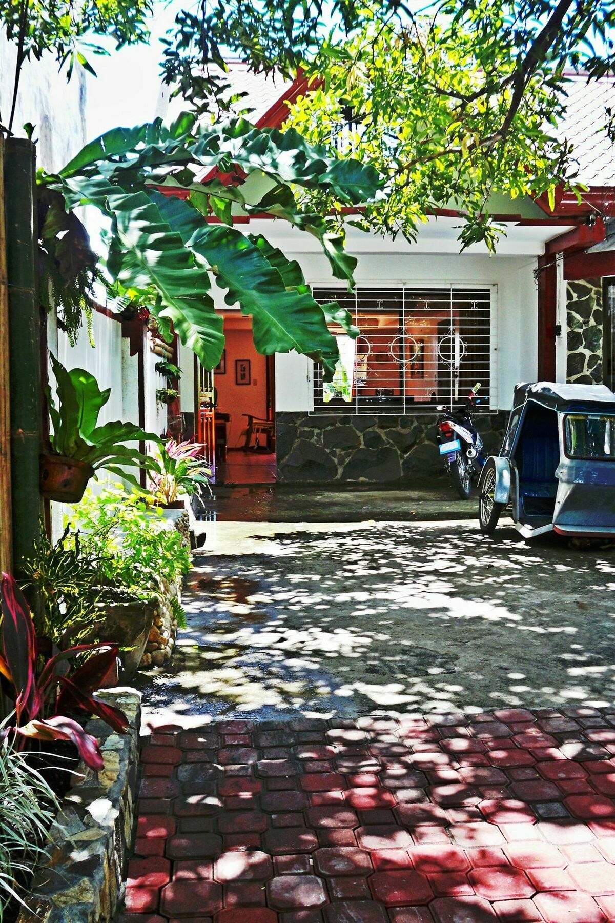 Balay De La Rama Bed & Breakfast Legazpi Buitenkant foto